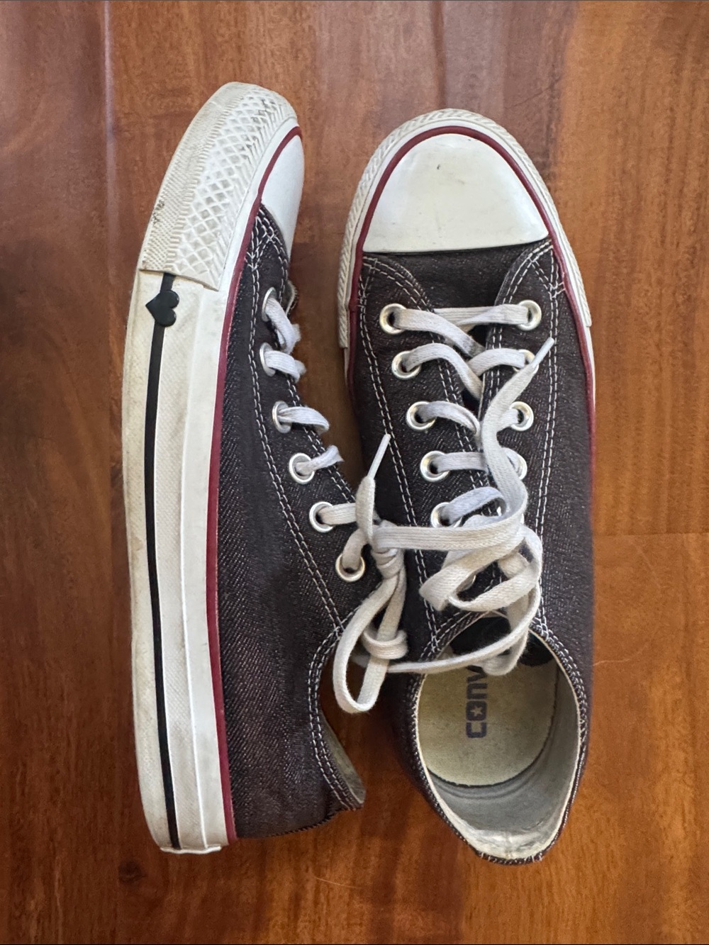 Converse Black Denim Canvas Low-Top Sneakers with heart detail - women 8 men 6